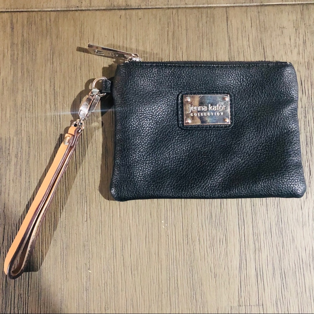 JENNA KATOR • zipper pouch wristlet • Like new